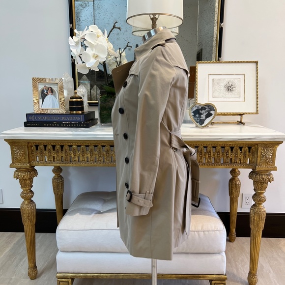 Burberry Trench Coat, The Sandringham - Worn once - In perfect condition - Picture 9 of 9